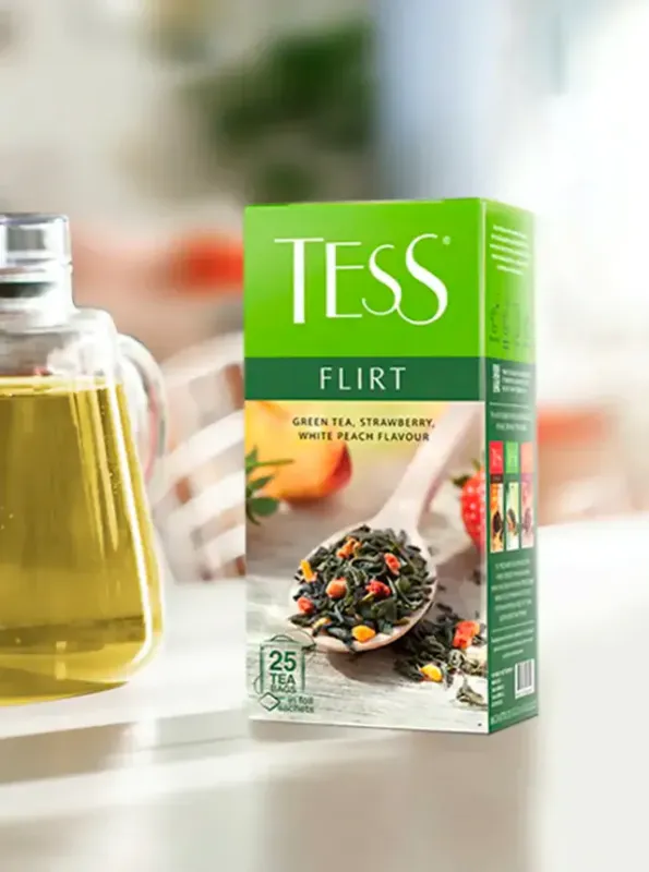 "TESS" Зеленый чай FLIRT с белым персиком и клубникой 25pcs